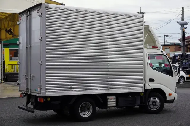 トヨタ ダイナ 2RG-XZC605(2WD)の写真8