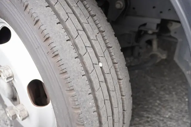 トヨタ ダイナ 2RG-XZC605(2WD)の写真9