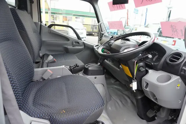 トヨタ ダイナ 2RG-XZC605(2WD)の写真35