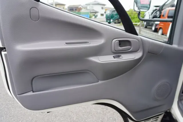 トヨタ ダイナ 2RG-XZC605(2WD)の写真38