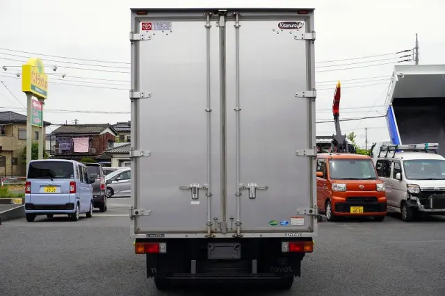 トヨタ ダイナ 2RG-XZC605(2WD)の写真4