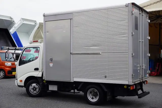 トヨタ ダイナ 2RG-XZC605(2WD)の写真7