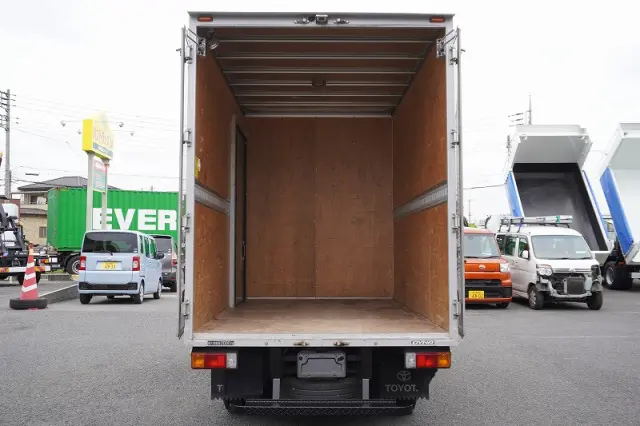 トヨタ ダイナ 2RG-XZC605(2WD)の写真17