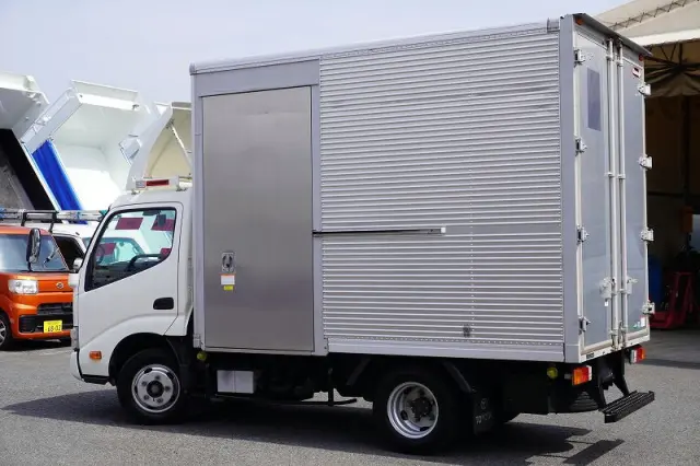 トヨタ ダイナ 2RG-XZC605(2WD)の写真7