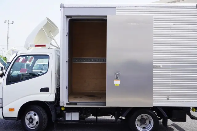 トヨタ ダイナ 2RG-XZC605(2WD)の写真16