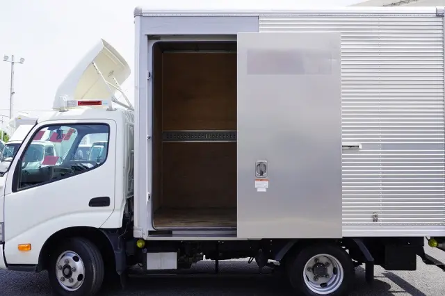 トヨタ ダイナ 2RG-XZC605(2WD)の写真16