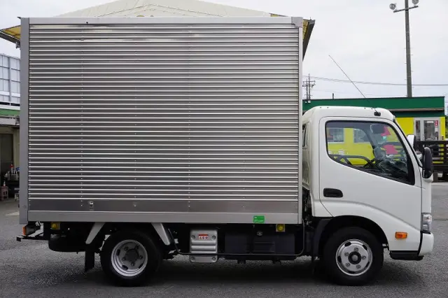 トヨタ ダイナ 2RG-XZC605(2WD)の写真5