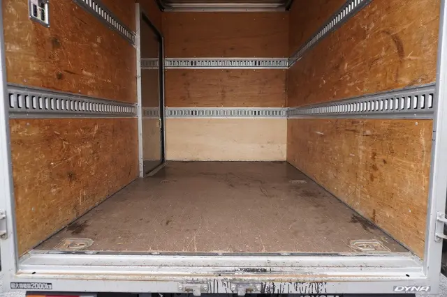 トヨタ ダイナ 2RG-XZC605(2WD)の写真18