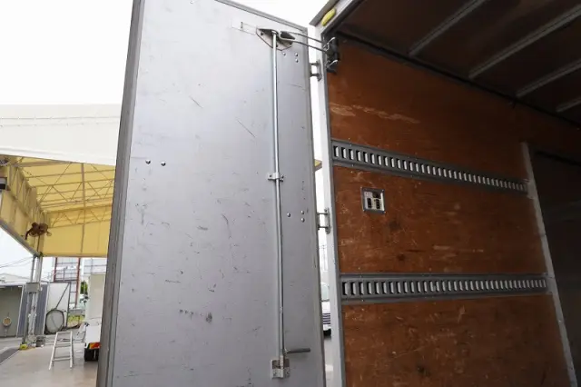 トヨタ ダイナ 2RG-XZC605(2WD)の写真22