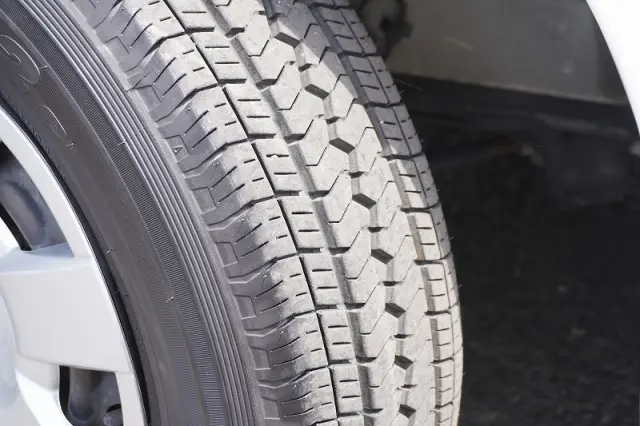 トヨタ ハイエースバン CBF-TRH200V(2WD)の写真10