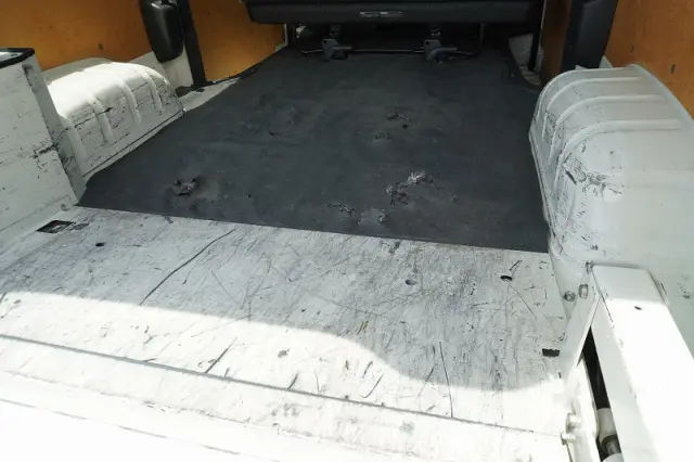 トヨタ ハイエースバン CBF-TRH200V(2WD)の写真18