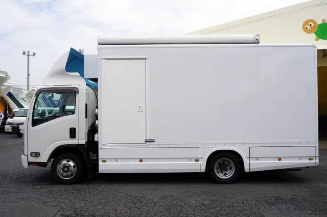 いすゞ エルフ TPG-NPS85AN(4WD)の写真3