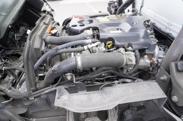 いすゞ エルフ TPG-NPS85AN(4WD)の写真15