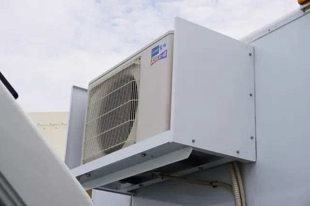 いすゞ エルフ TPG-NPS85AN(4WD)の写真18