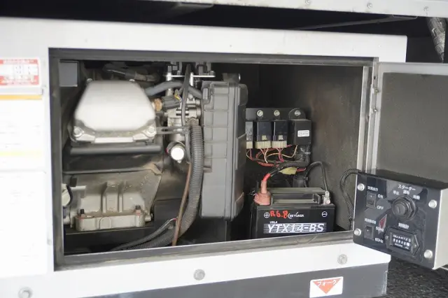 いすゞ エルフ TPG-NPS85AN(4WD)の写真38