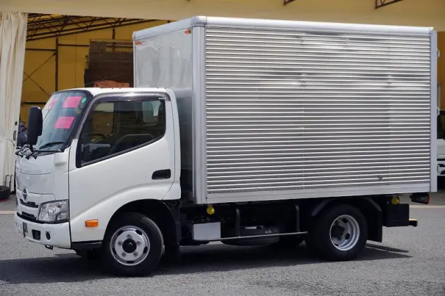 日野 デュトロ 2RG-XZC605M(2WD)の写真1