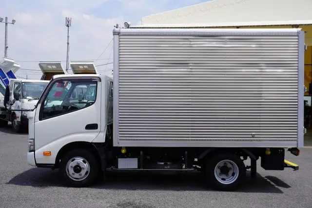 日野 デュトロ 2RG-XZC605M(2WD)の写真3