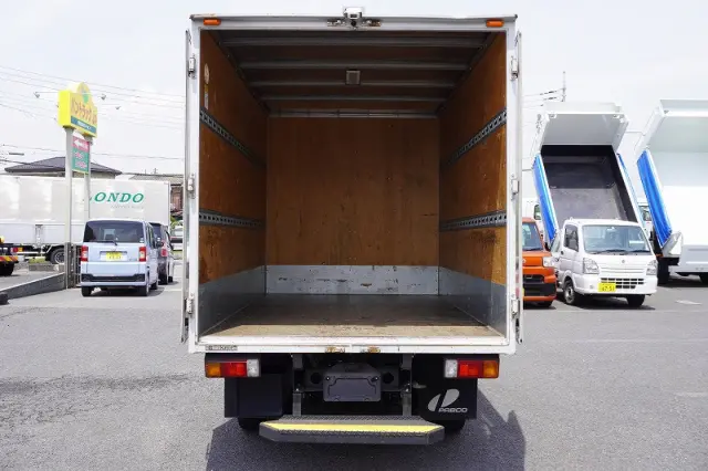 日野 デュトロ 2RG-XZC605M(2WD)の写真17