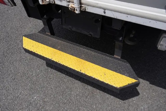 日野 デュトロ 2RG-XZC605M(2WD)の写真24