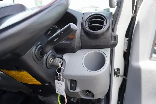 日野 デュトロ 2RG-XZC605M(2WD)の写真31
