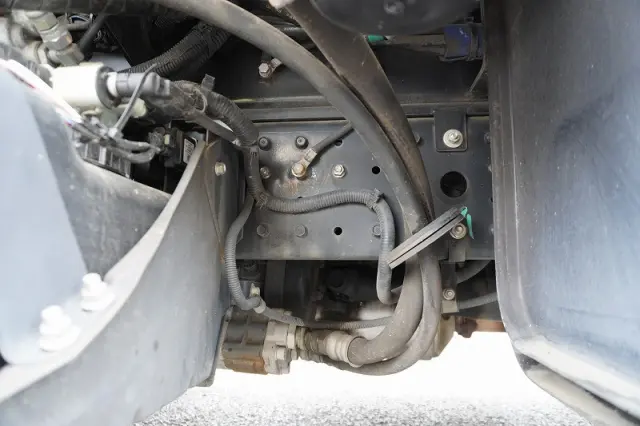 三菱 キャンター TPG-FEA50(2WD)の写真12