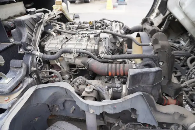 三菱 キャンター TPG-FEA50(2WD)の写真15