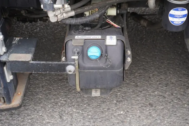 三菱 キャンター TPG-FEA50(2WD)の写真17