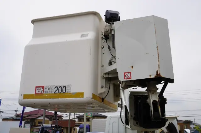 三菱 キャンター TPG-FEA50(2WD)の写真30