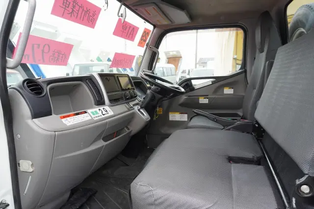 三菱 キャンター TPG-FEA50(2WD)の写真44
