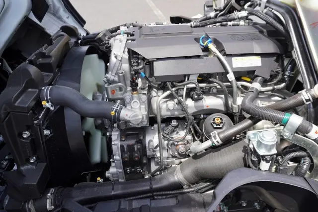 三菱 キャンター 2RG-FEAV0(2WD)の写真13