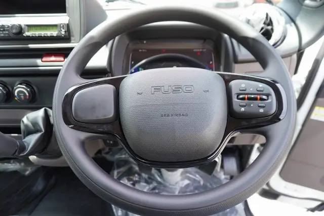 三菱 キャンター 2RG-FEAV0(2WD)の写真27