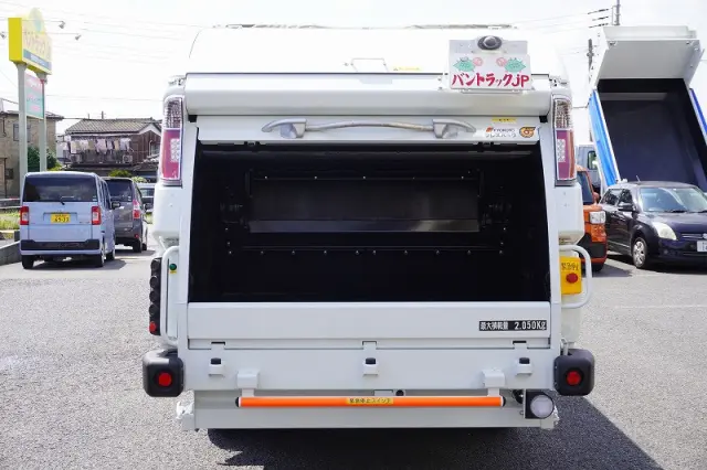 三菱 キャンター 2RG-FEAV0(2WD)の写真21