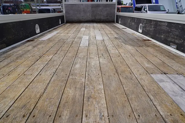 日野 レンジャー 2KG-FC2ABA(2WD)の写真18