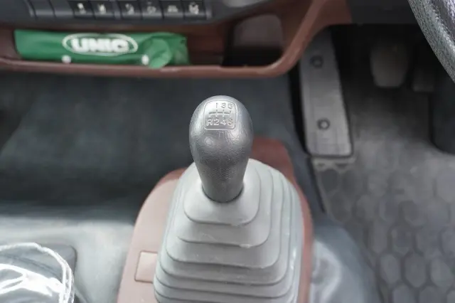 日野 レンジャー 2KG-FC2ABA(2WD)の写真32