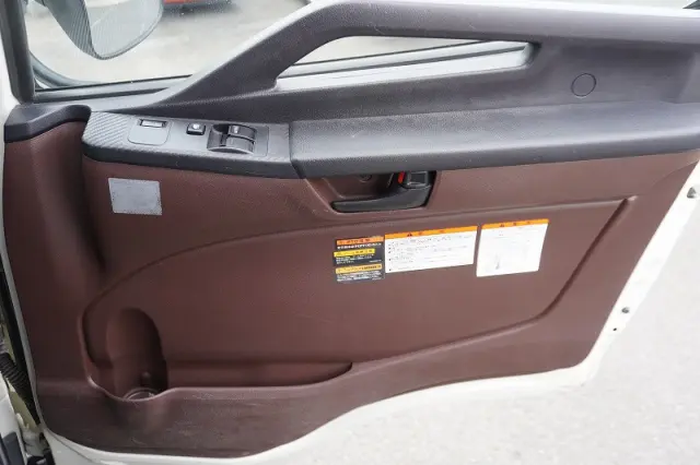 日野 レンジャー 2KG-FC2ABA(2WD)の写真36