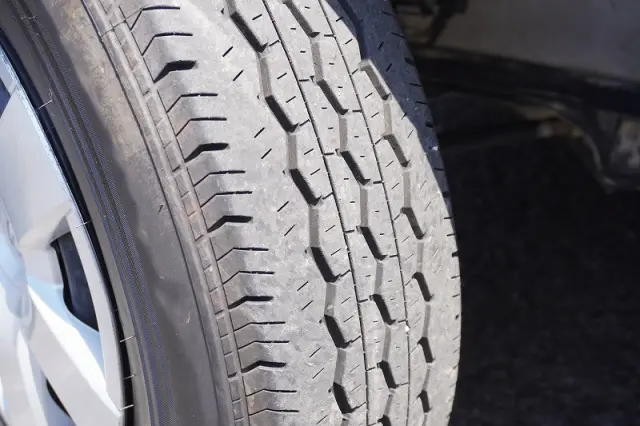 トヨタ ハイエースバン CBF-TRH200V(2WD)の写真10