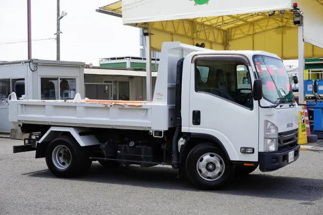 いすゞ エルフ TKG-NPR85YN(2WD)の写真6