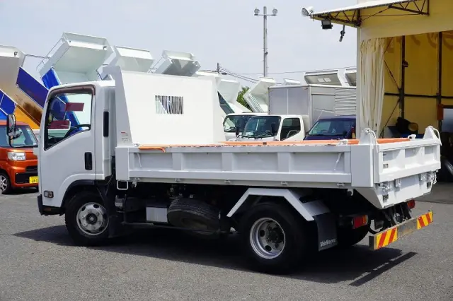 いすゞ エルフ TKG-NPR85YN(2WD)の写真7