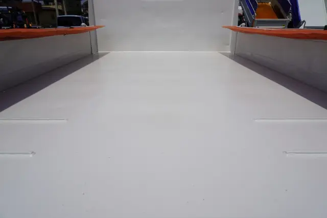 いすゞ エルフ TKG-NPR85YN(2WD)の写真22