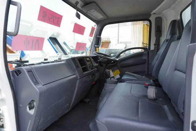 いすゞ エルフ TKG-NPR85YN(2WD)の写真40