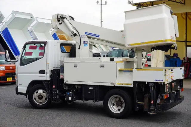 三菱 キャンター TPG-FEA50(2WD)の写真7