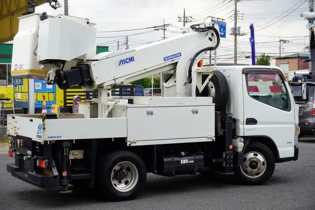 三菱 キャンター TPG-FEA50(2WD)の写真8