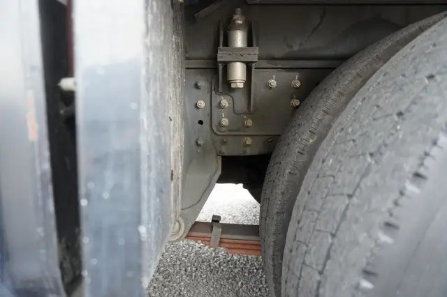 三菱 キャンター TPG-FEA50(2WD)の写真11