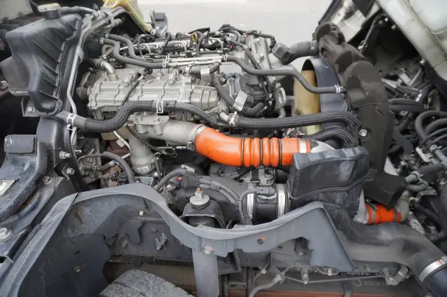 三菱 キャンター TPG-FEA50(2WD)の写真15