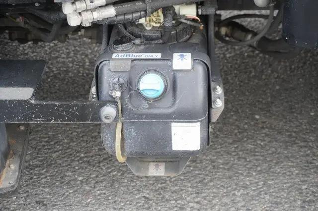 三菱 キャンター TPG-FEA50(2WD)の写真18