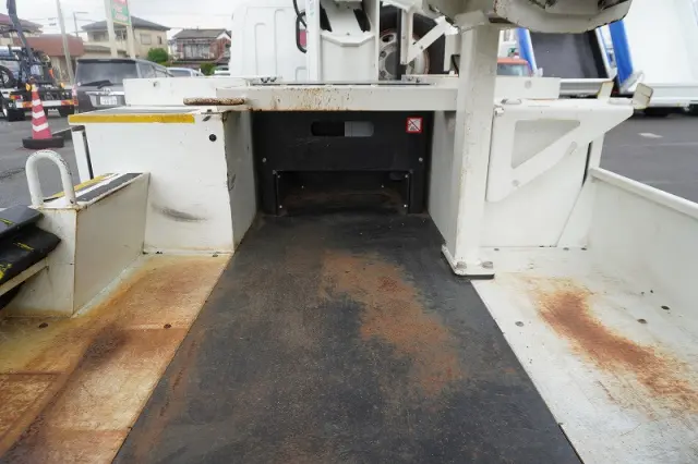 三菱 キャンター TPG-FEA50(2WD)の写真20