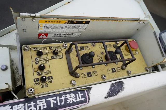 三菱 キャンター TPG-FEA50(2WD)の写真29