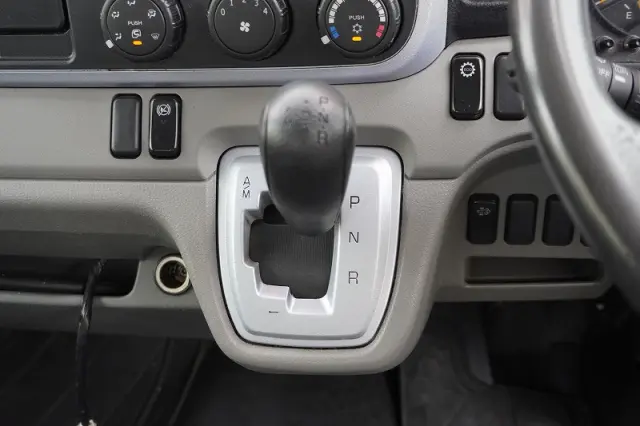 三菱 キャンター TPG-FEA50(2WD)の写真37