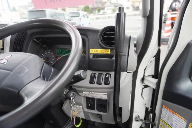 三菱 キャンター TPG-FEA50(2WD)の写真40