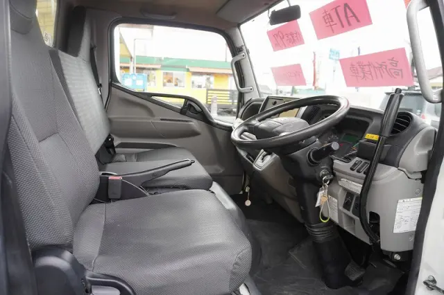 三菱 キャンター TPG-FEA50(2WD)の写真43